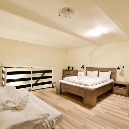 Ecostay Apartment Zoltan Street Budapest Eksteriør bilde