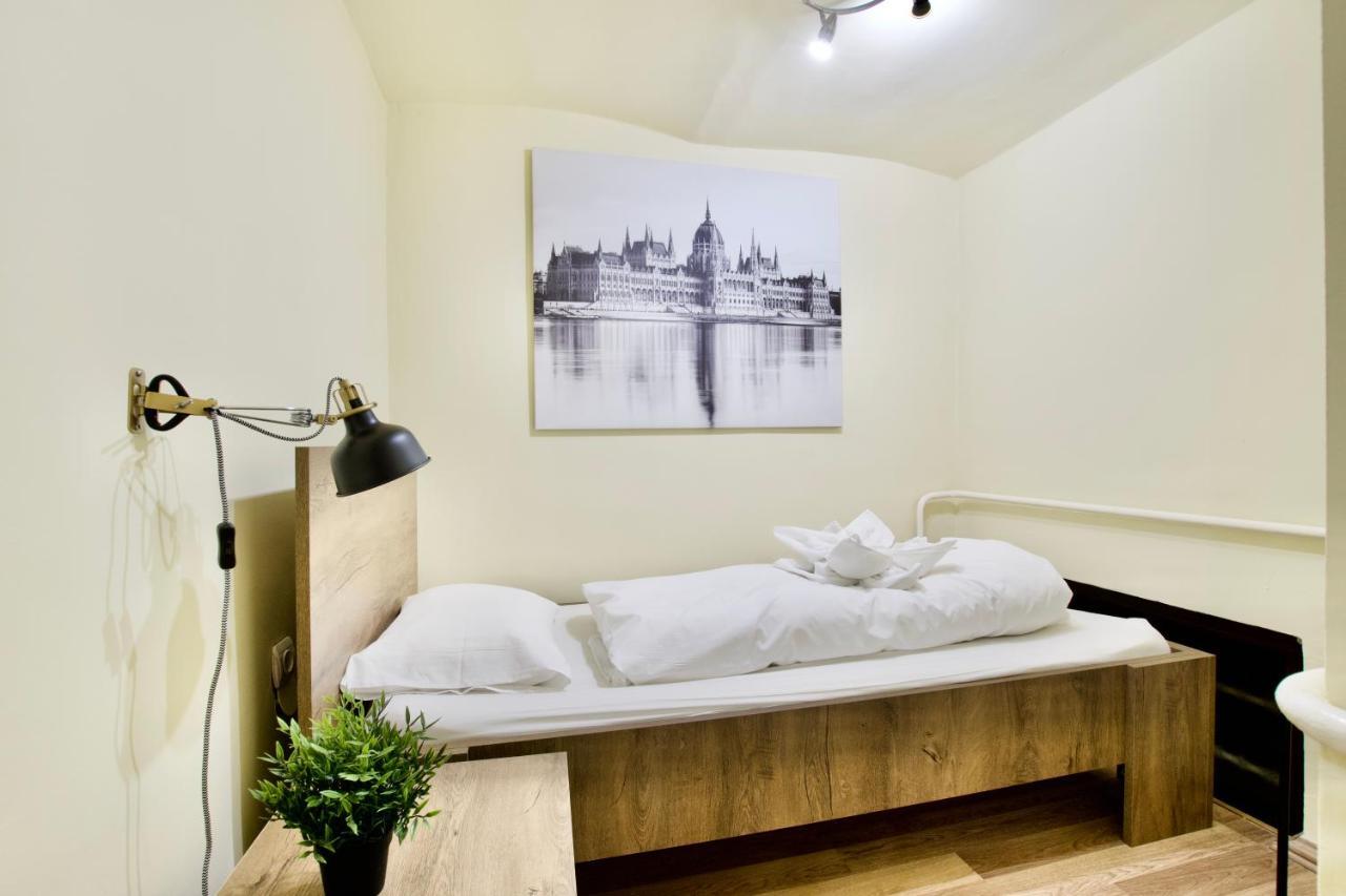 Ecostay Apartment Zoltan Street Budapest Eksteriør bilde